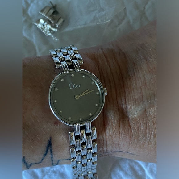 DIOR Watch With Diamonds - Picture 13 of 16